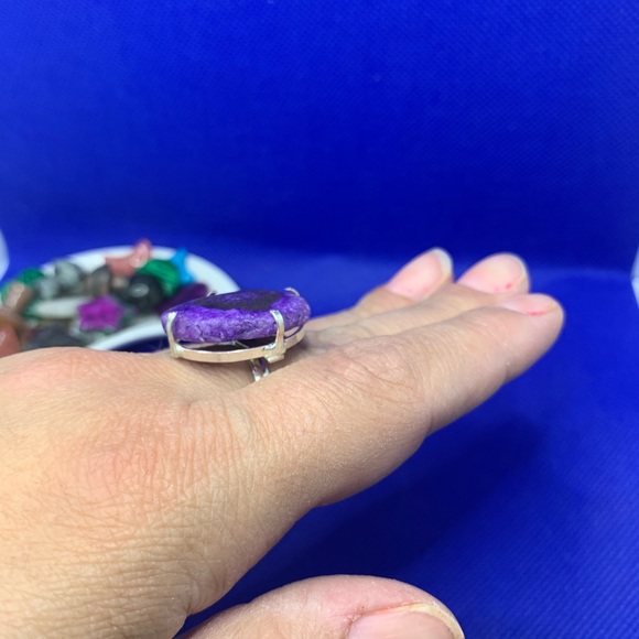 Rustic Cut Deep Purple Solar Agate Ring! .925 Sterling Silver Plated, Size 8 - Picture 9 of 10
